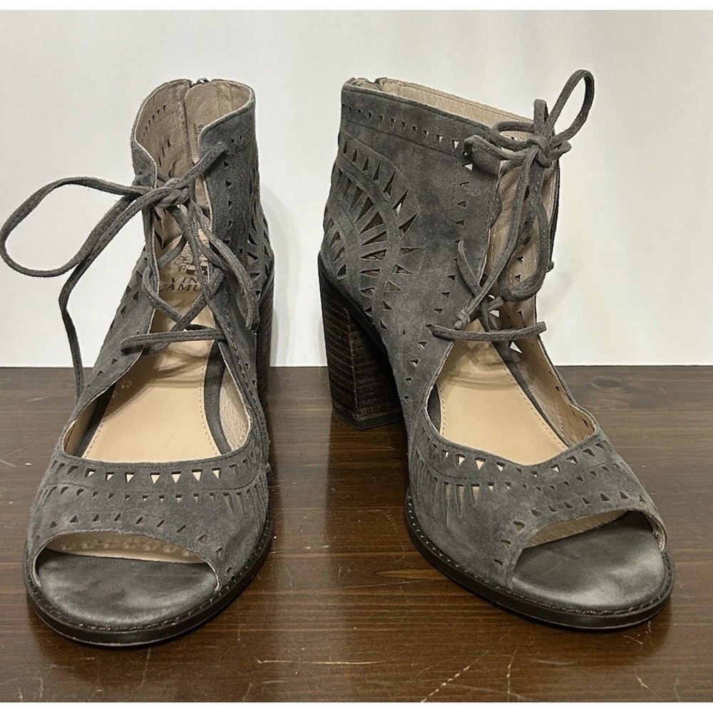 Vince Camuto Grey Suede Laser Cut Lace Up Peep Toe Block Heel Booties Size 9.5 M